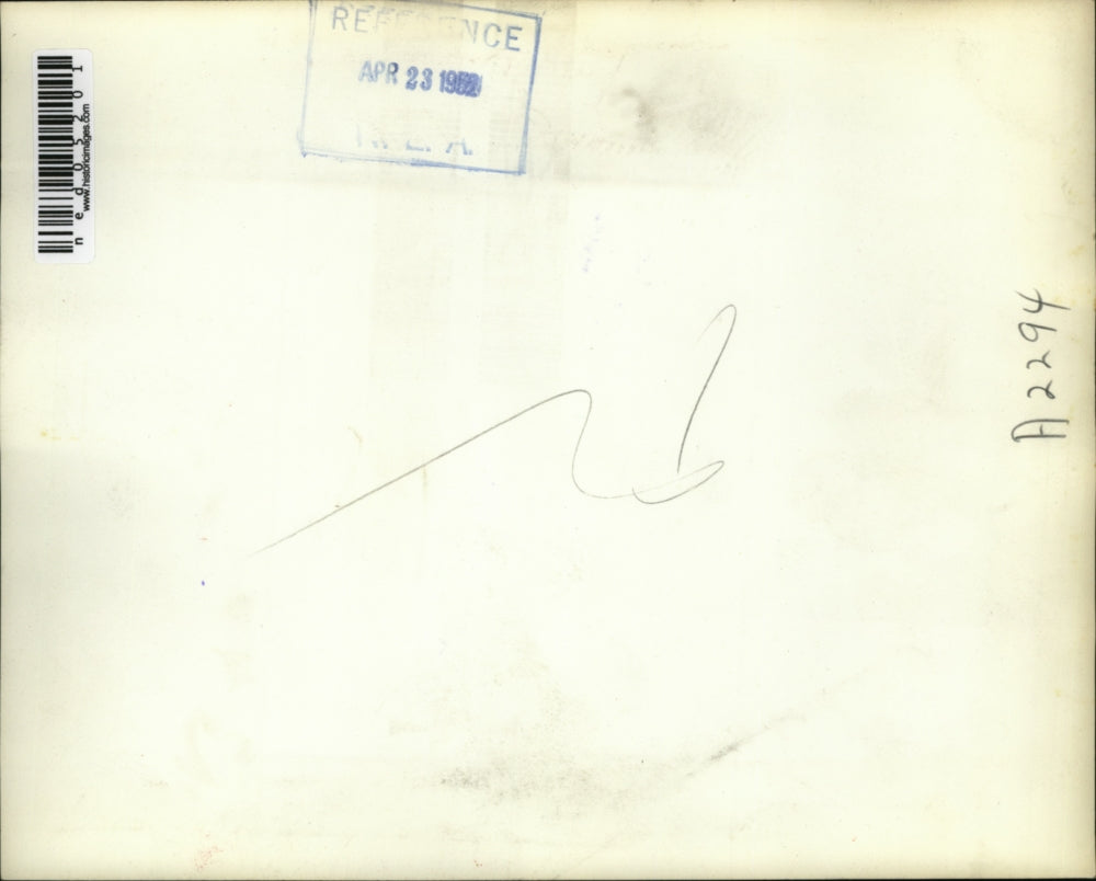 1962 Press Photo Deserted buildings & trees by overflowing Missouri river