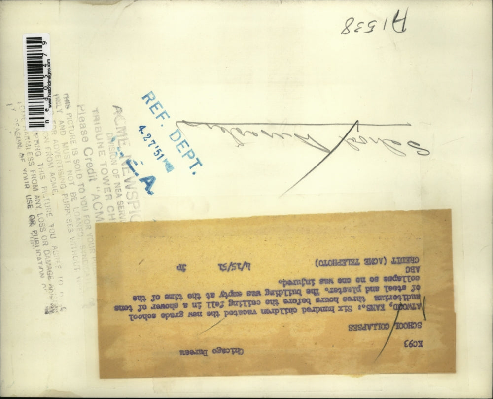 1951 Press Photo Atwood Kansas School auditoriem collapsed while empty