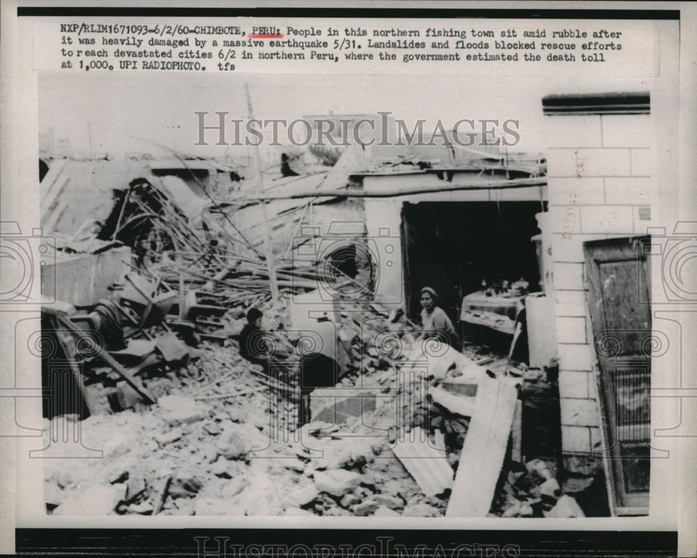 1960 Press Photo Rubble after earthquake hit Chimbote, Peru- Historic Images