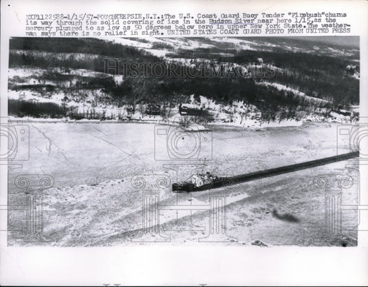 1957 Press Photo US Coast Guard Buoy Tender Firebush on Ice in Hudson River