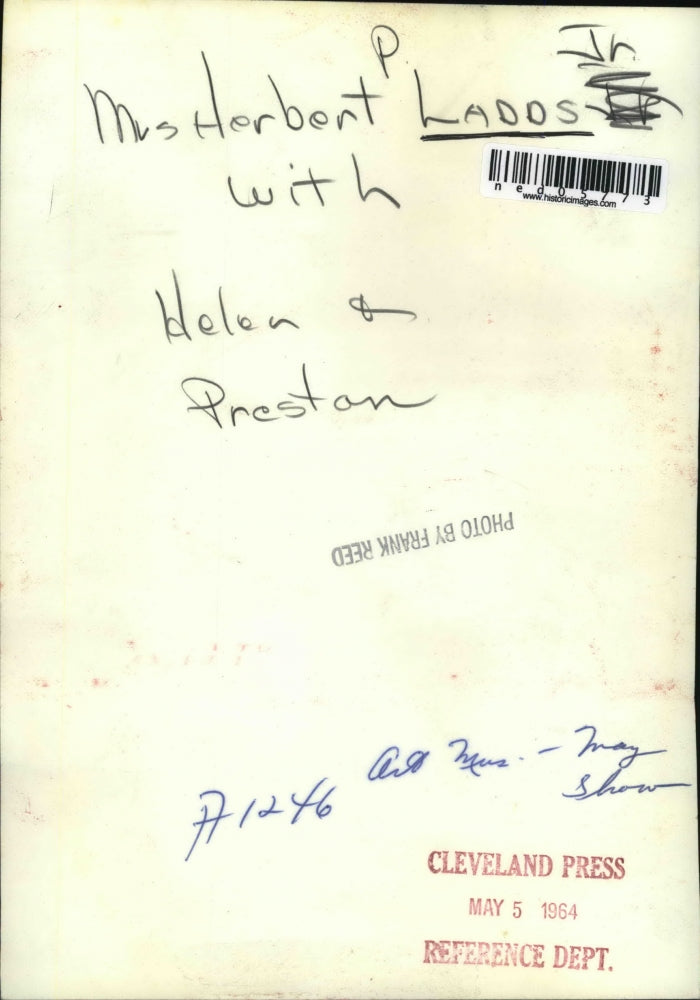 1964 Press Photo Mrs Herbert Lados Jr with kids Helen & Preston