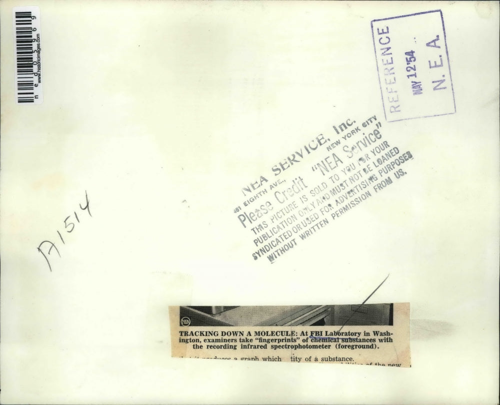 1954 Press Photo FBI labs in Wash DC examination of fingerprints