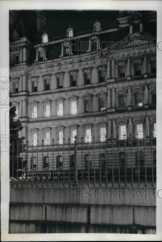 1941 Press Photo Wash DC State Dept building as war is declared