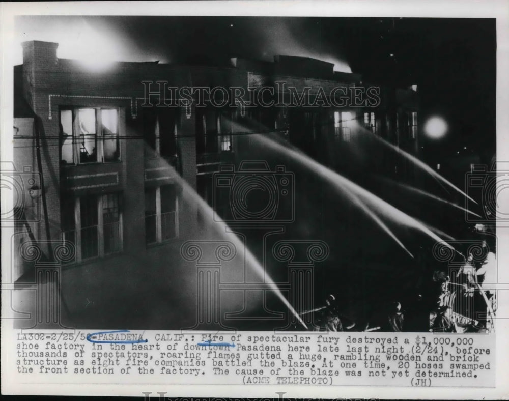 1950 Press Photo Pasadena California Shoe Factory Destroyed By Fire