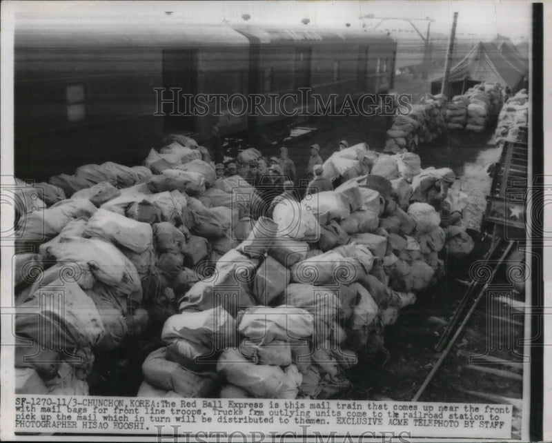 Load image into Gallery viewer, 1951 Press Photo Huge numbers of mail to be picked up by the mail train
