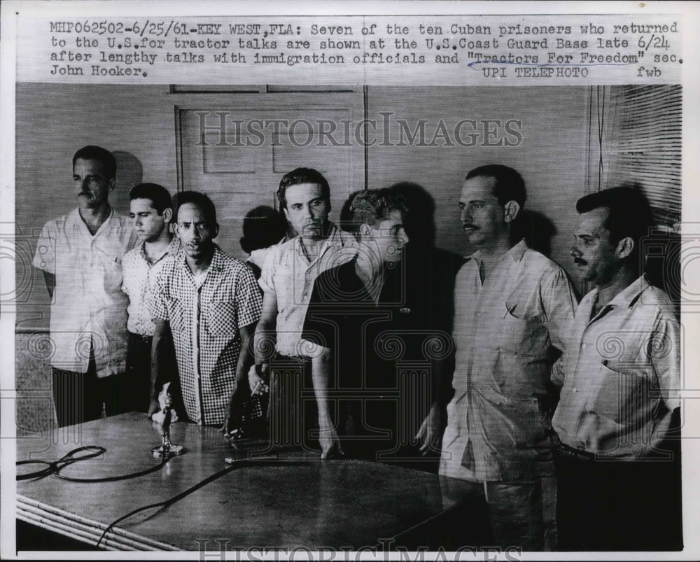 1961 Press Photo Tractors for Freedom Sec. Hooker asks the Cuban prisoners