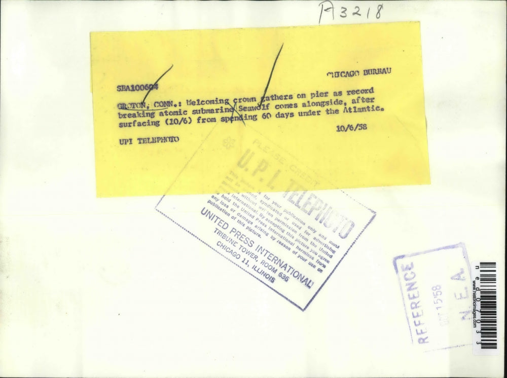 1938 Press Photo Groton, Conn crowd greets atomic sub Seawolf - ned07033