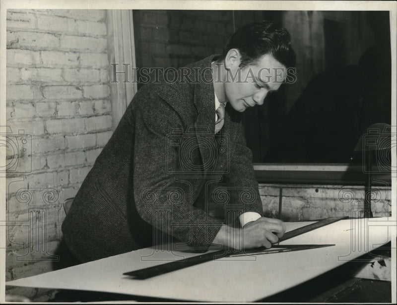 Load image into Gallery viewer, 1932 Press Photo Stanley Nelson Sr at USC college of architecture
