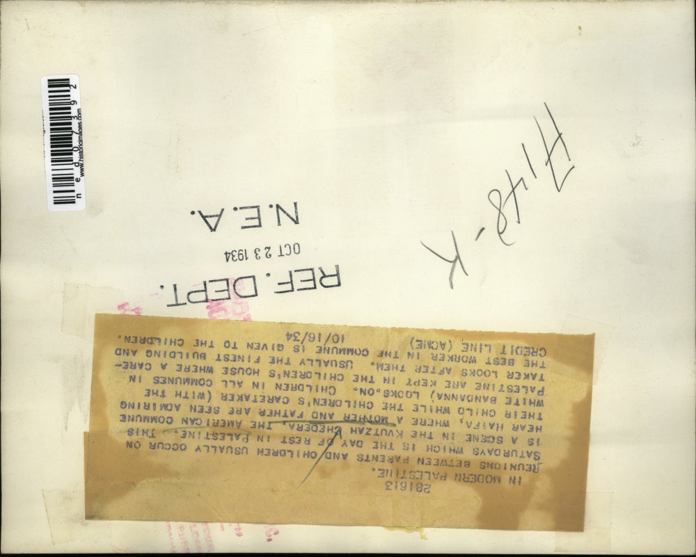 1934 Media Photo Mother and Father Admiring Child with Caretaker