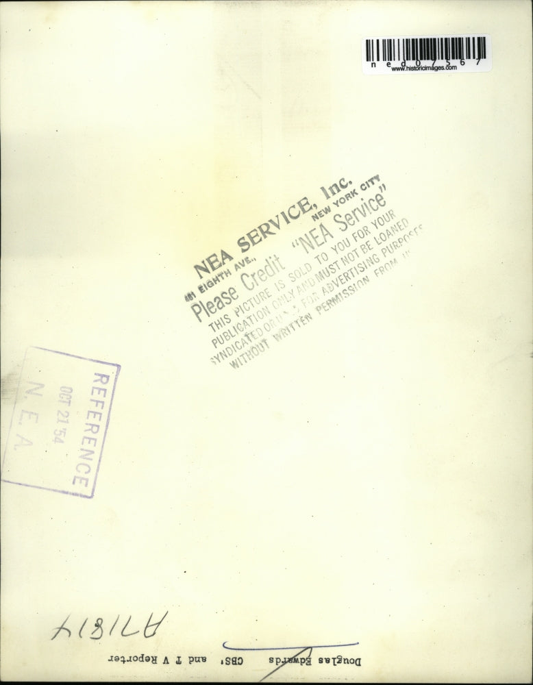 1954 Press Photo Portrait of Douglas Edwards