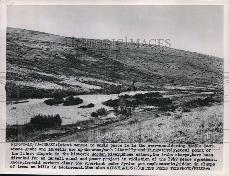Load image into Gallery viewer, 1953 Press Photo A view of the latest dispute at Jordan River
