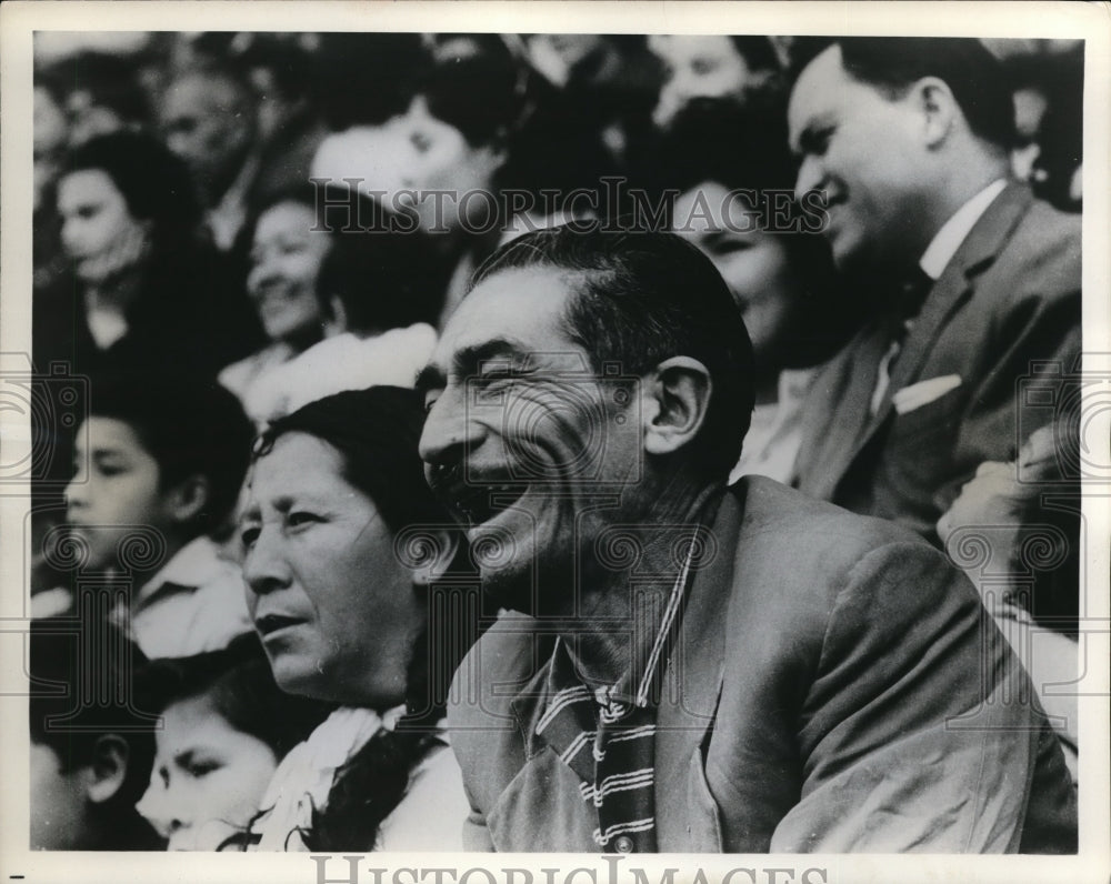 1962 Press Photo The crowd to watch the Tiger at the Lima's National Stadium