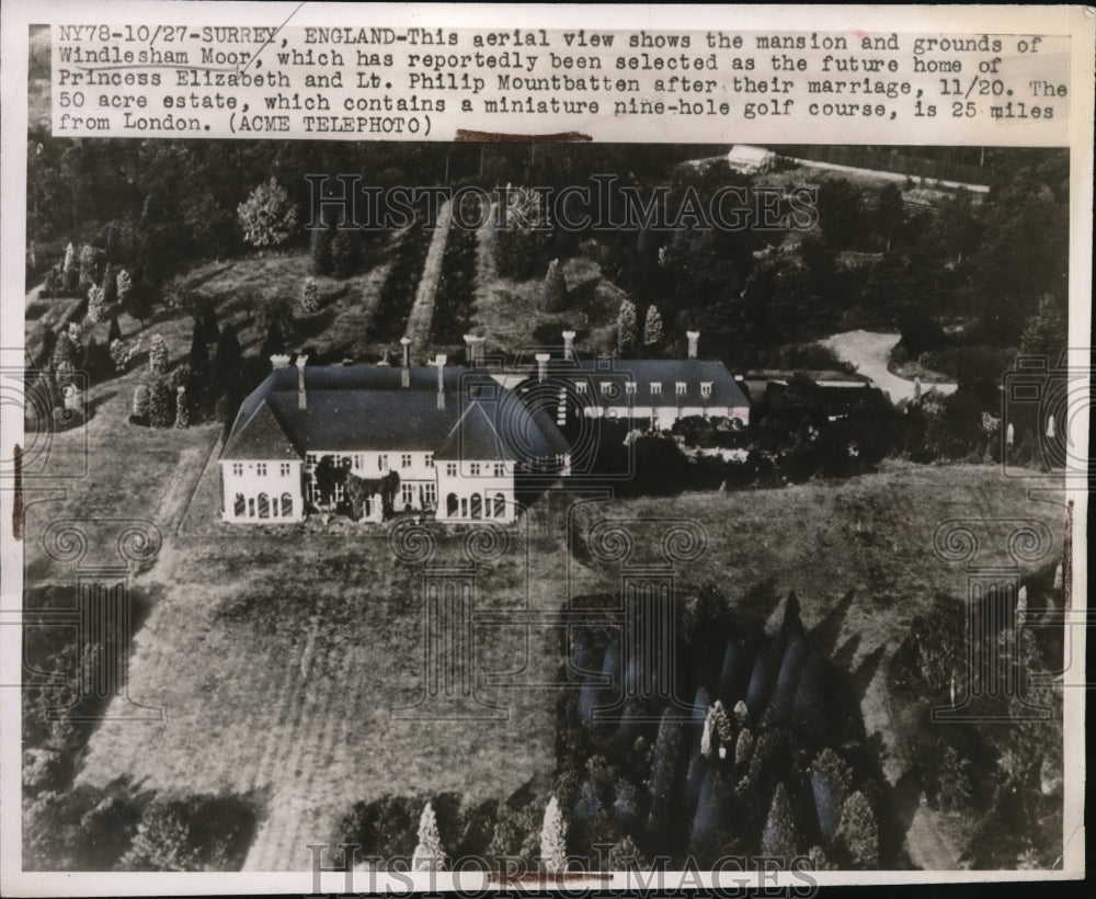 1974 Press Photo The aerial view of the Windlesham Moor's mansion and grounds