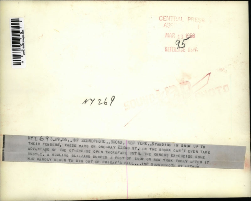 Load image into Gallery viewer, 1956 Media Photo Cars on one-way 232nd Street in a howling blizzard of snow

