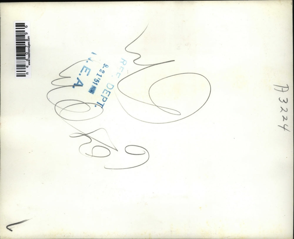 1951 Press Photo Mrs. Hortense Owen moved out of her flooded home