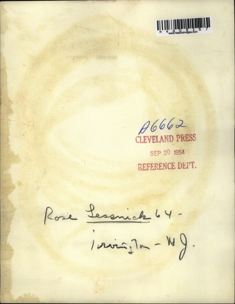 1954 Press Photo Rose Lessmick Lying In Bed