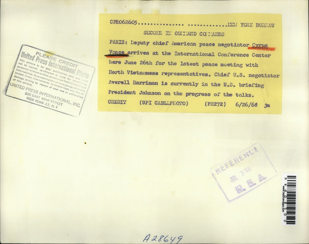 1968 Press Photo Paris Cyrus Vance International Conference Center Peace Meeting