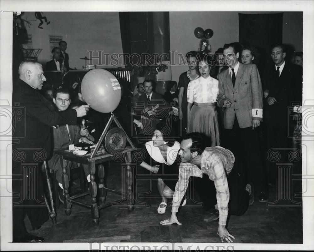 1949 Press Photo Krucke, Berlin's first Marathon Dancing Competition