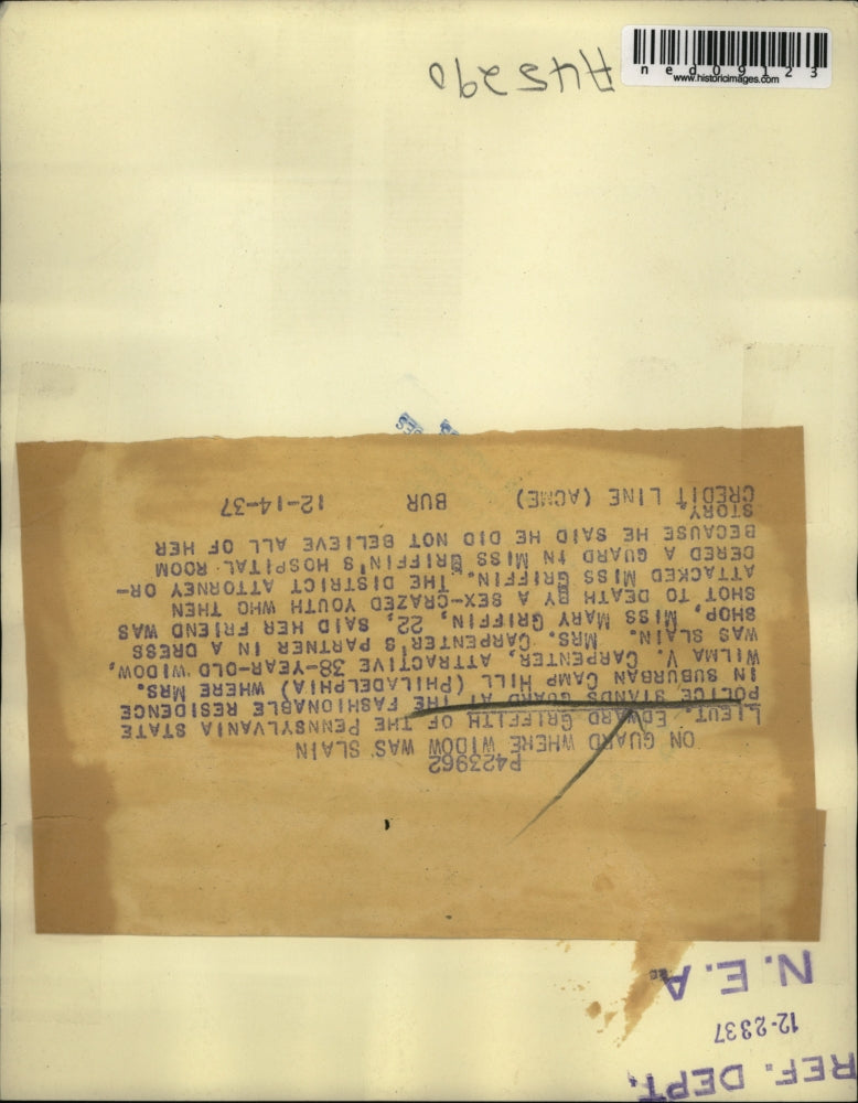 1937 Press Photo Lt Edward Griffith of Pennsylvania State Police stands guard