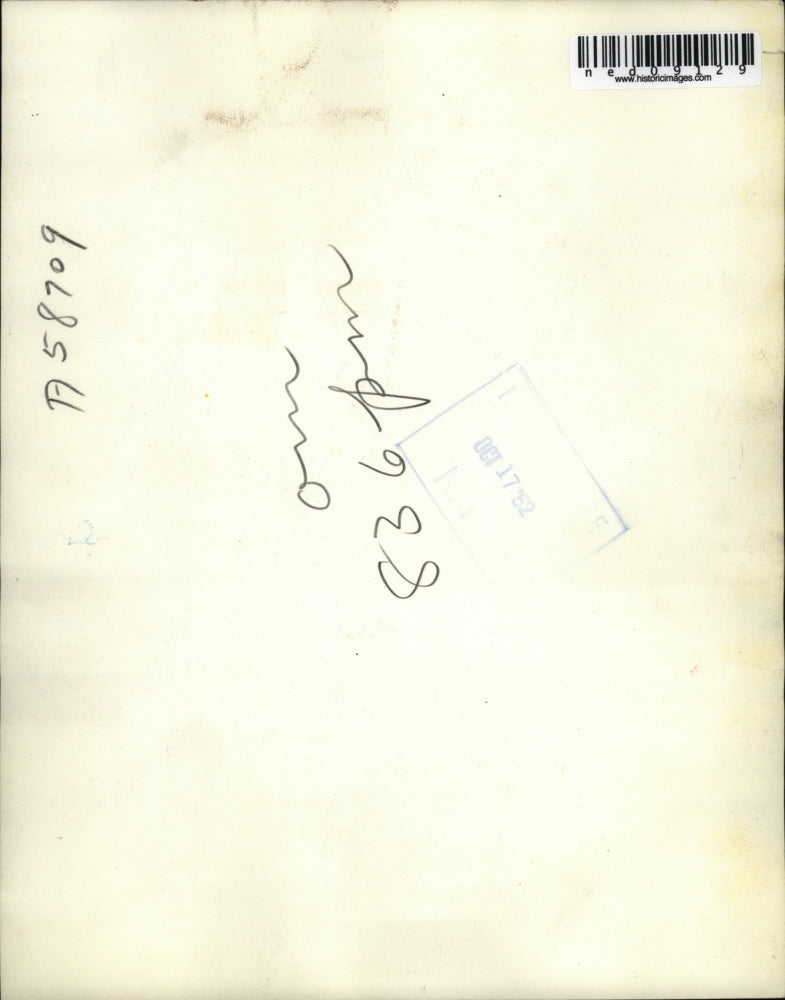 1952 Press Photo Wash DC Economic Stabilizer Roger Putnam - ned09129