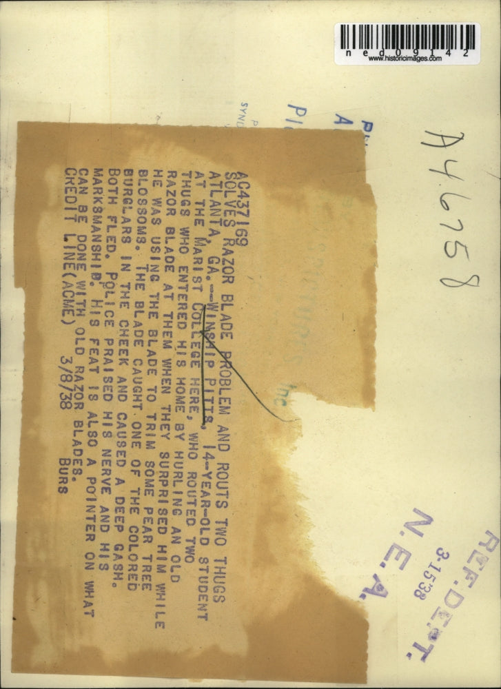 Load image into Gallery viewer, 1938 Media Photo Atlanta Ga Winship Pitts, age 14 routed thugs from home
