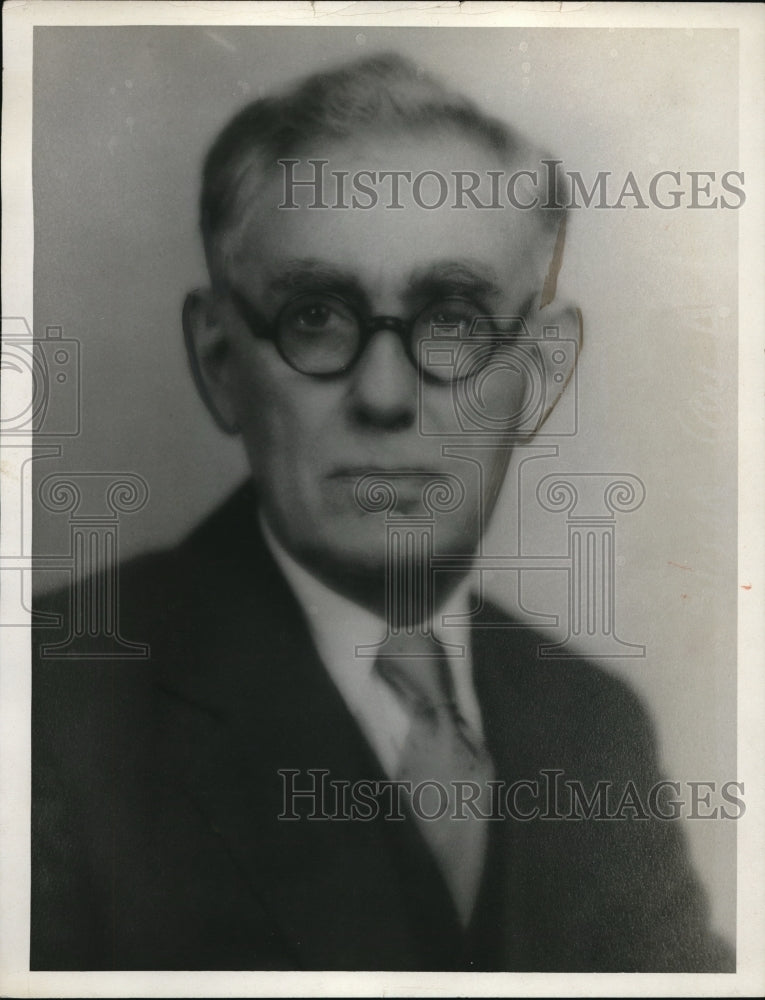 1933 Press Photo John J Schoenfeld 3169 w 94th