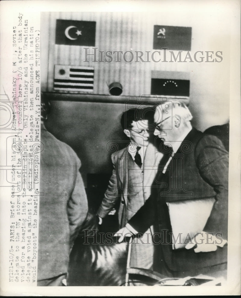 Load image into Gallery viewer, 1949 Press Photo Andrei Vishinsky storms out of Security Council
