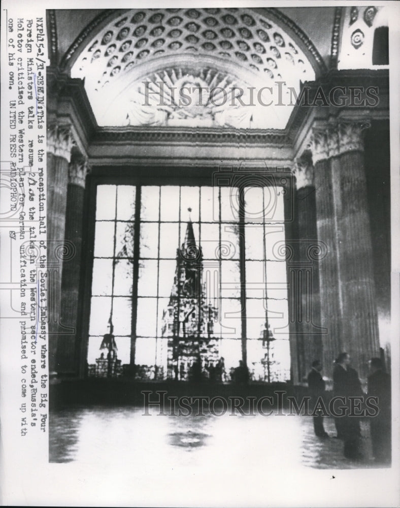 Load image into Gallery viewer, 1954 Press Photo Foreign Ministers talks resume at Soviet Embassy - ned09186
