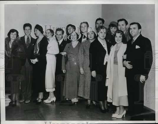 1934 Press Photo Cast of the Musical Drama Ross Roy