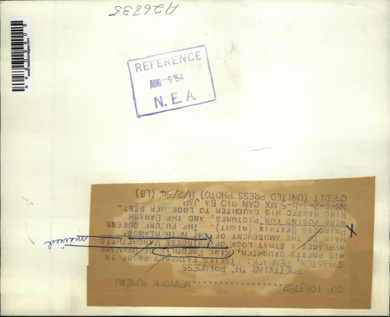 Load image into Gallery viewer, 1954 Media Photo Graasten Denmark Frederik Margrethes Beatrix Danish Royalty
