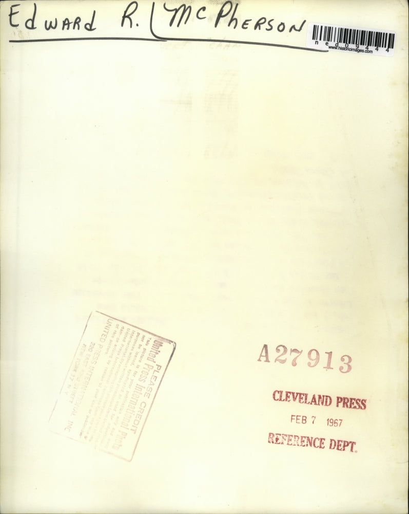 1967 Press Photo Edward R McPherson writes letter to French President