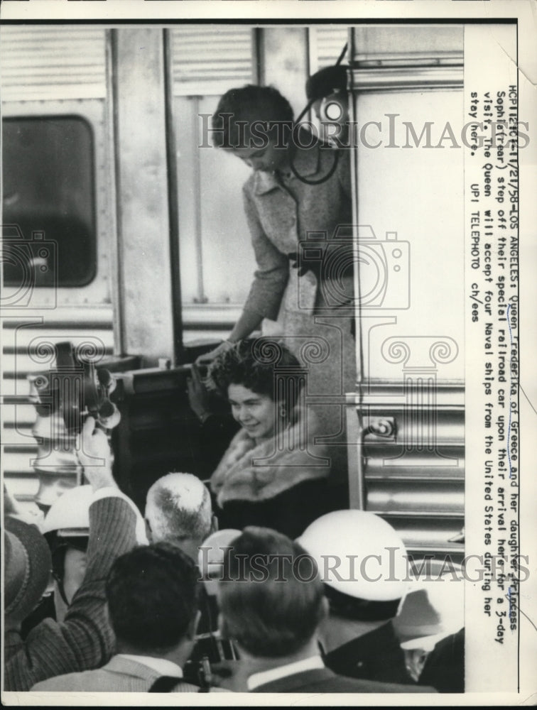 1958 Press Photo Queen Frederika of Greece and Daughter Sophia- Historic Images