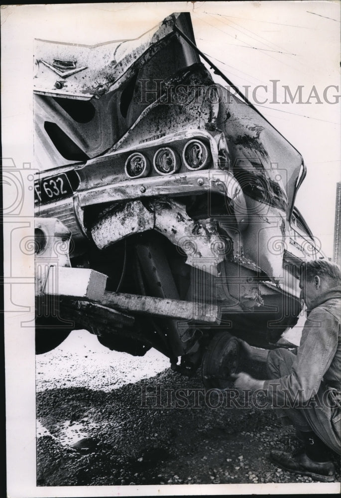 Load image into Gallery viewer, Media Photo Man with Destroyed Car
