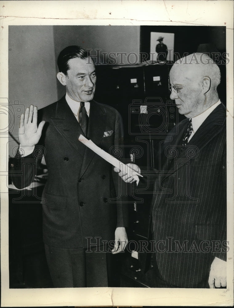 1937 Press Photo Former NY Mayor James Walker Sworn into Lunacy Comission