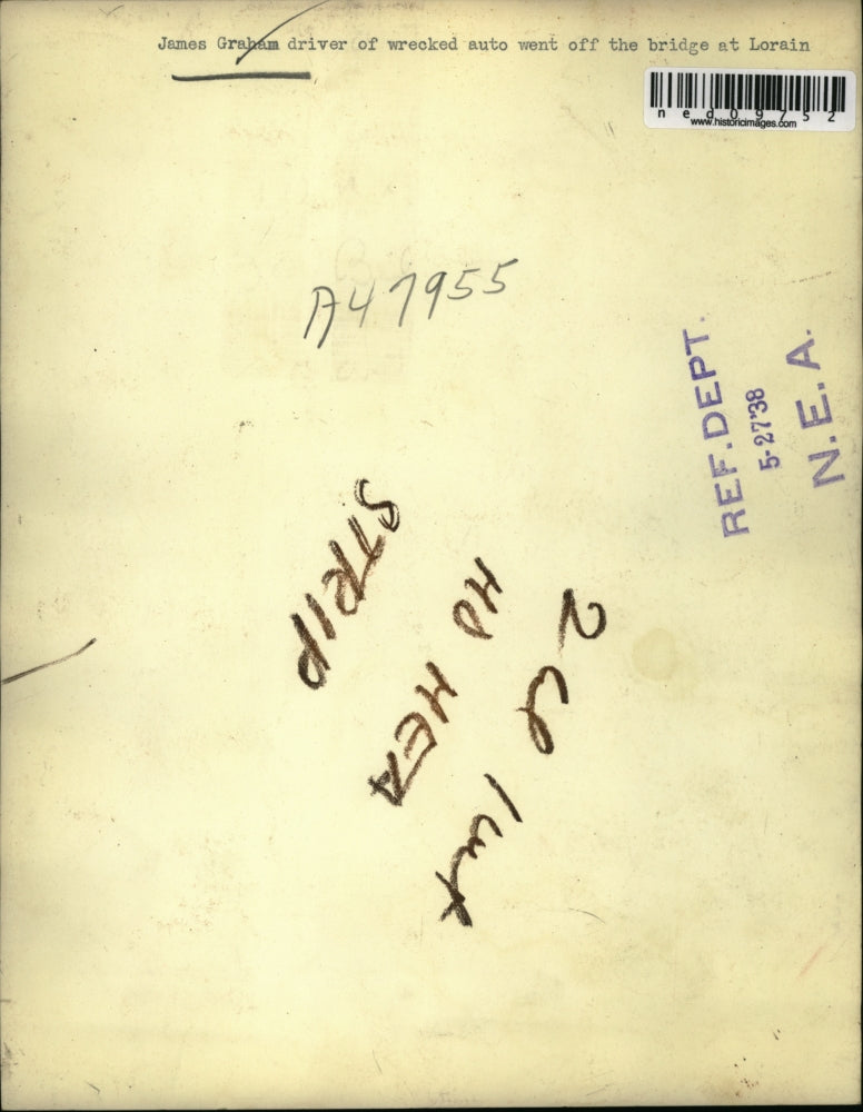 1938 Press Photo The driver of the wrecked car that jumped off is James Graham