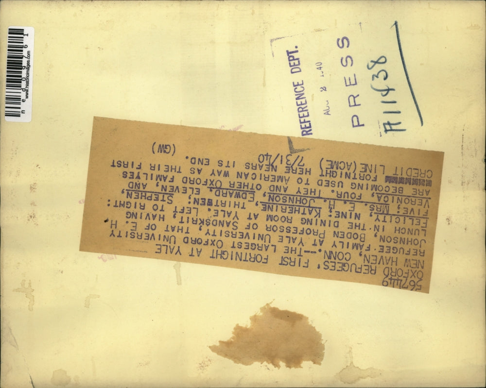 1940 Press Photo The Oxford refugee family becoming used to American way