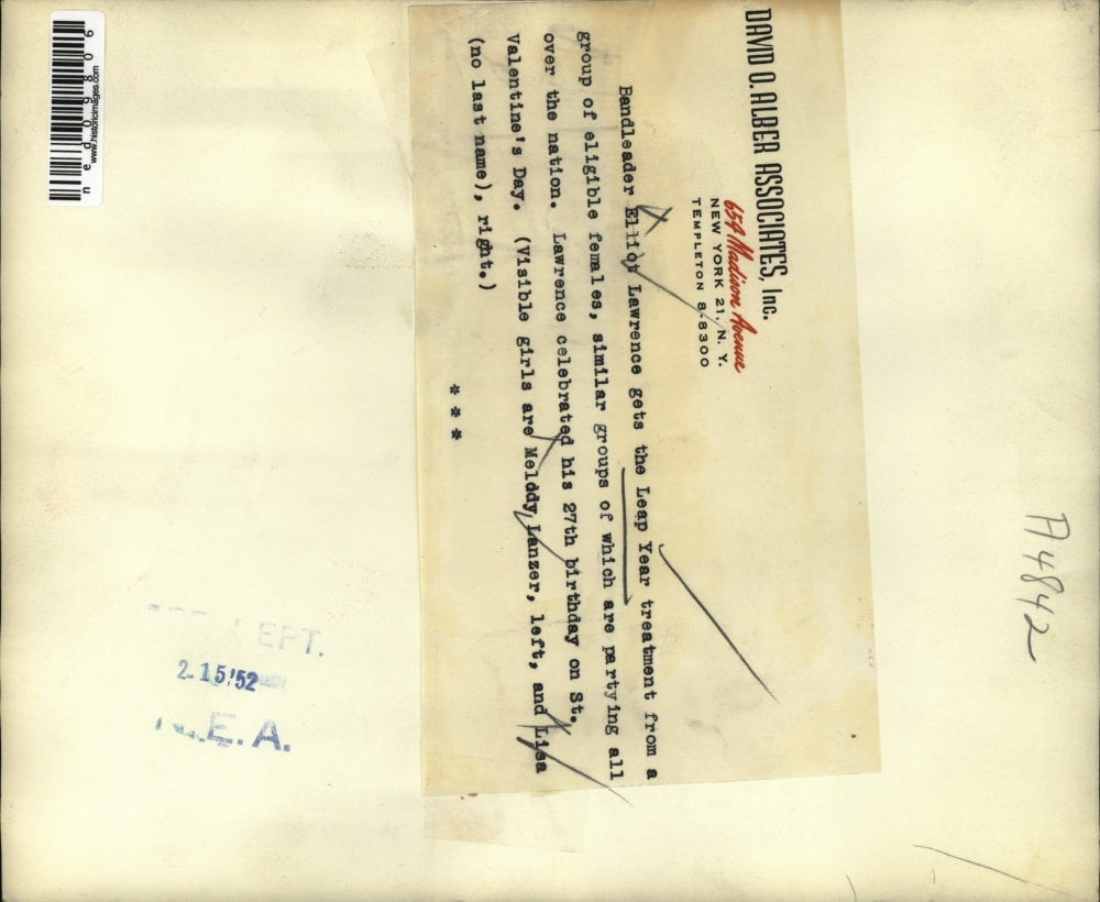 1952 Press Photo The band leader Elliot Lawrence gets a Leap Year treatment