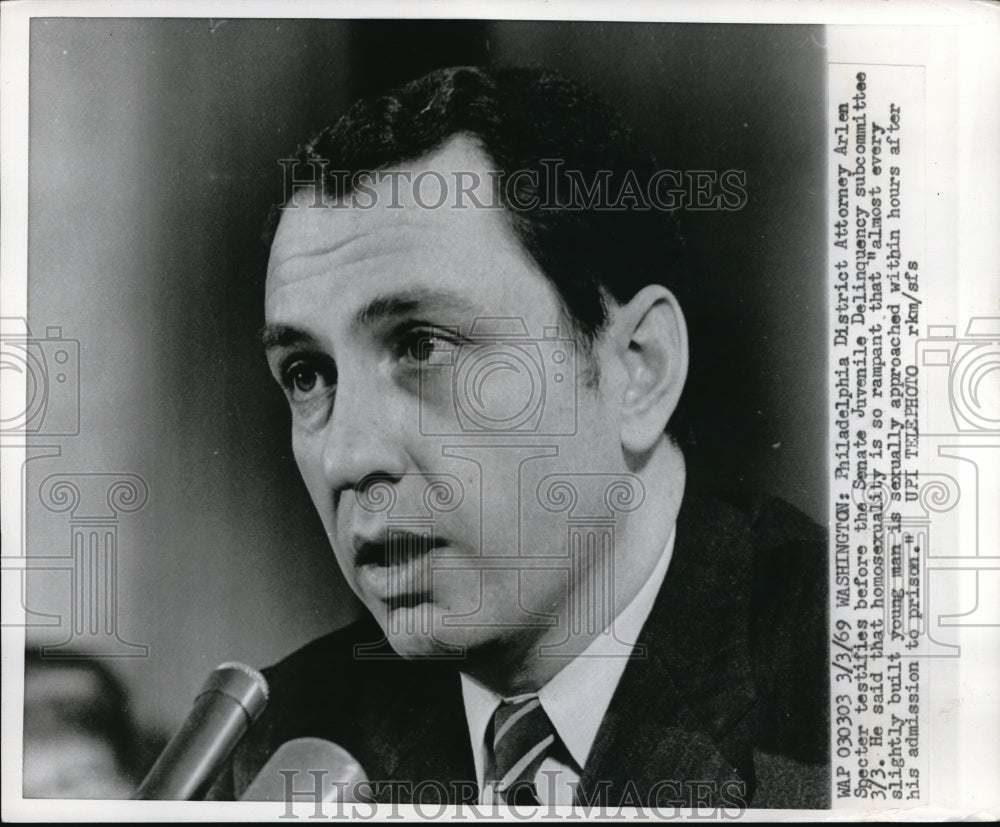 1969 Press Photo Wash DC Phila DA Arlen Specter at Senate JD committee- Historic Images