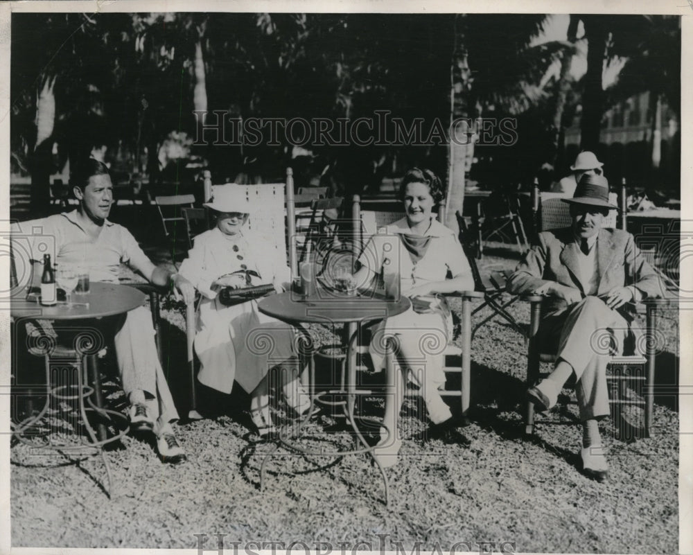 1936 Press Photo Nassau Bahamas, CF Gould, Mrs Livingstone, J Livingstone,