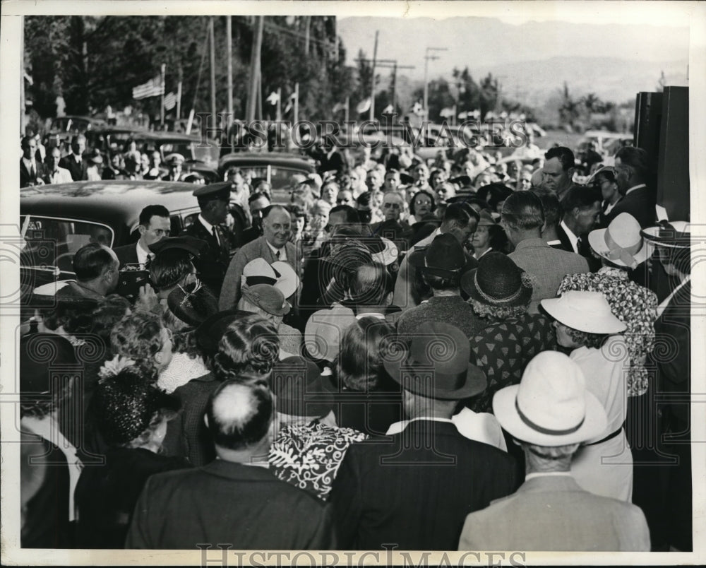 1939 Press Photo Prince Frederik and Princess Ingrid Denmark Church Crowd