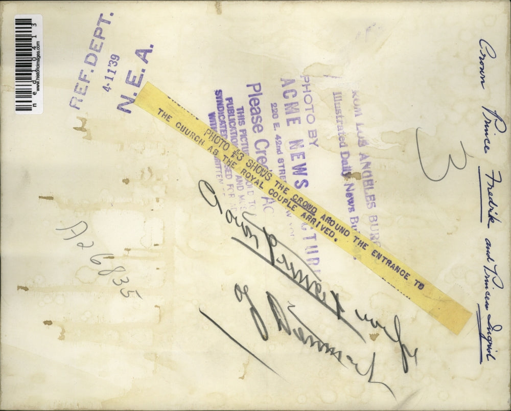 1939 Press Photo Prince Frederik and Princess Ingrid Denmark Church Crowd