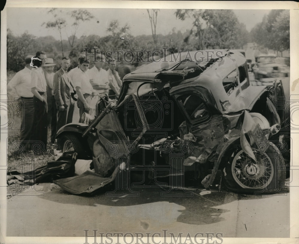 1932 Media Photo Privates H. W. Clark and Knepper died after their car collided