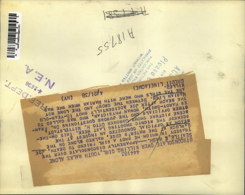 Load image into Gallery viewer, 1938 Media Photo Disconsolate Over Killing Girl, Youth Walks Alone
