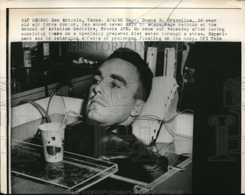 1960 Media Photo The Air force doctor, D. Graveline ended 7 days in spaceage tub