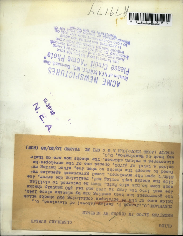 1948 Media Photo Joseph Earley receives &1700 in checks from gov't by mistake