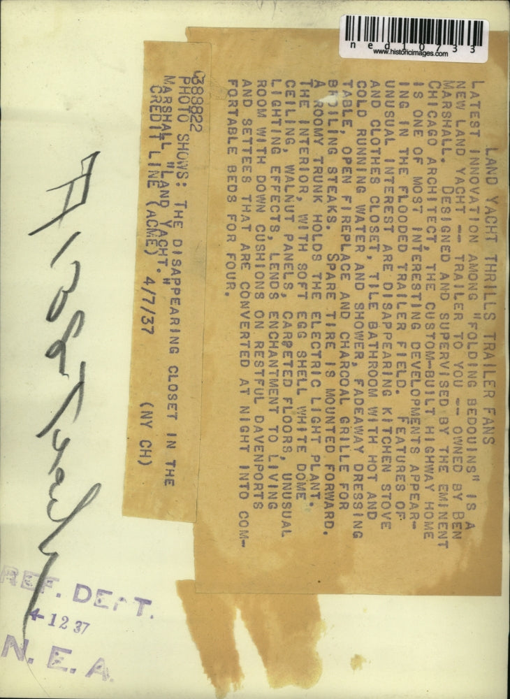 1937 Media Photo Disappearing closet in a Marshall land yacht trailer