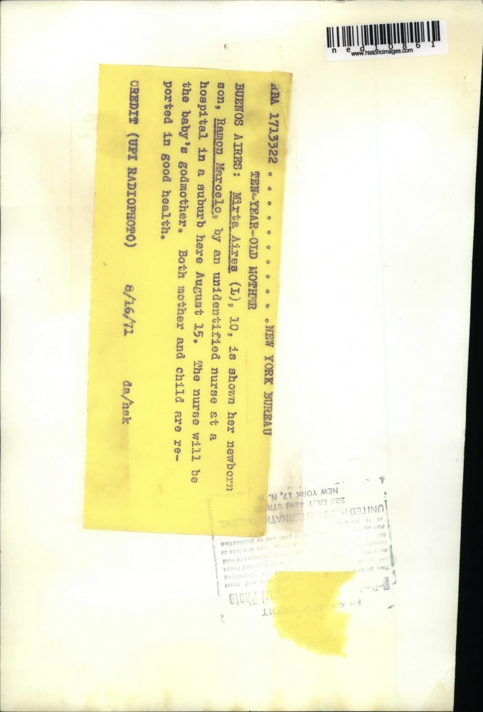 1971 Press Photo Buenos Aires Argentina Mirta Aires & baby son Ramon