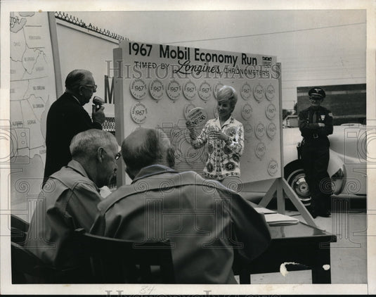 1967 Media Photo At impounding area in Pasadena Ca drivers draw for starting