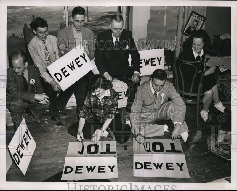 Load image into Gallery viewer, 1948 Media Photo Oberlin Ohio Senator Irving Ives College Visit Dewey Campaign
