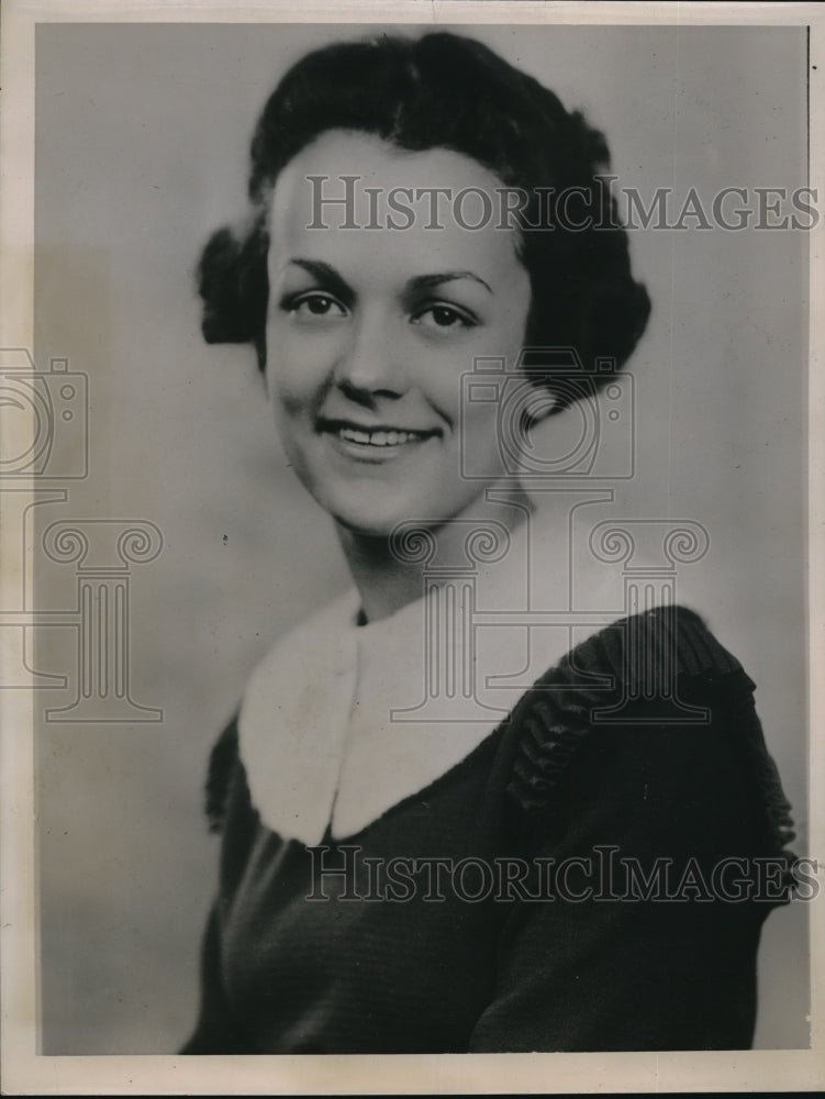 1938 Media Photo The student from Stanford University Mary Dirlam